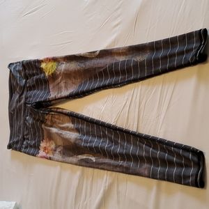 Teeki yoga pants